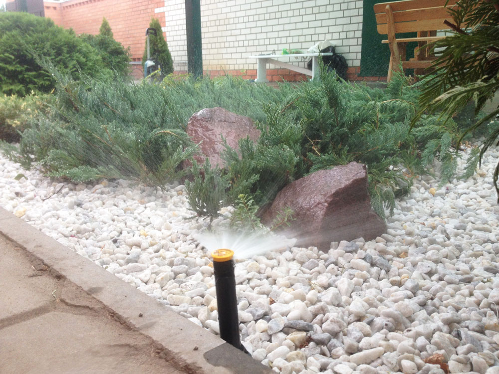 Работа автоматического полива Работа автоматического полива в Пензе